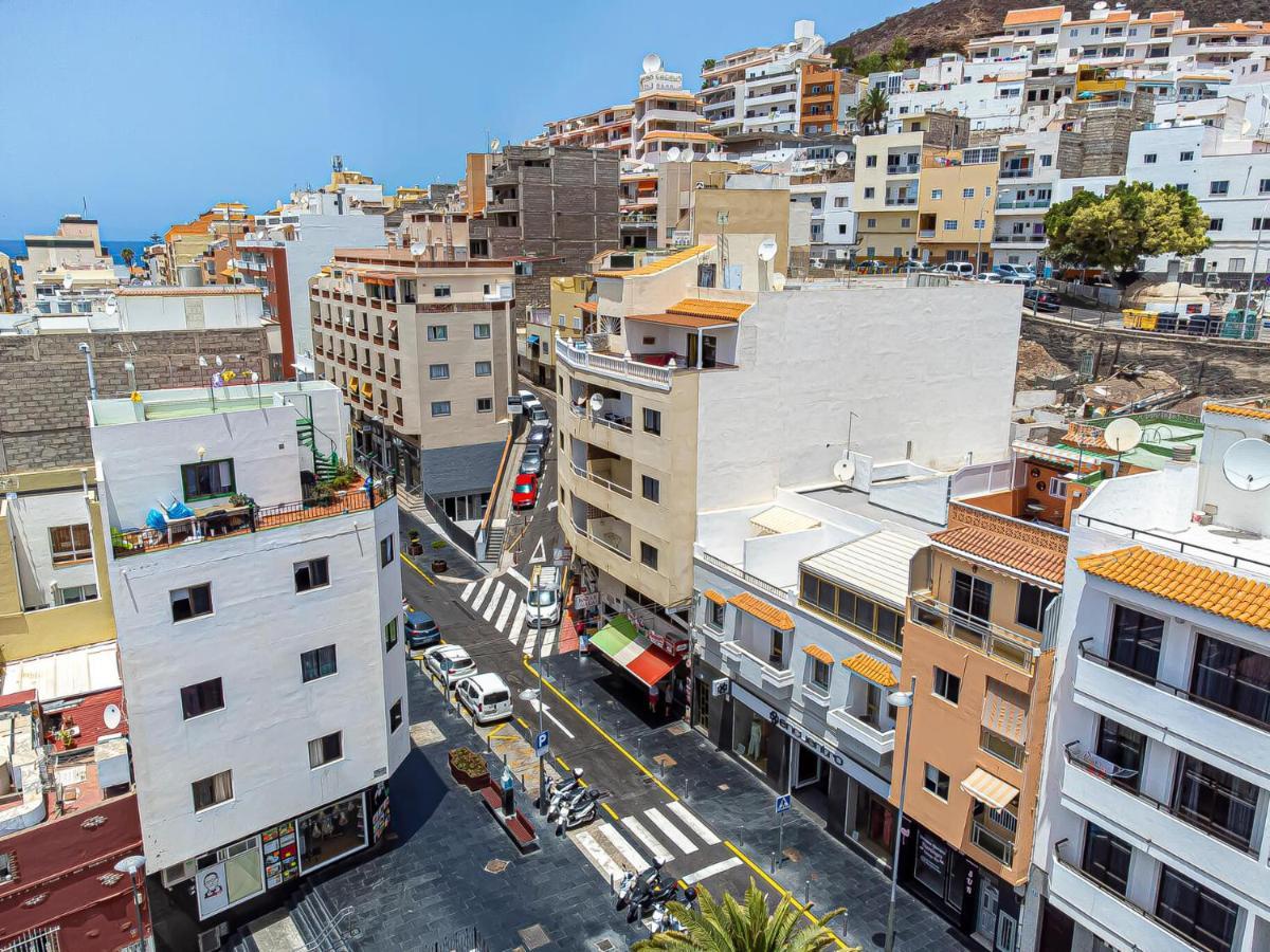 Apartamentos En El Centro De Los Cristianos Арона Экстерьер фото
