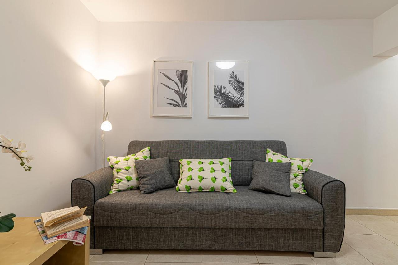 Apartamentos En El Centro De Los Cristianos Арона Экстерьер фото