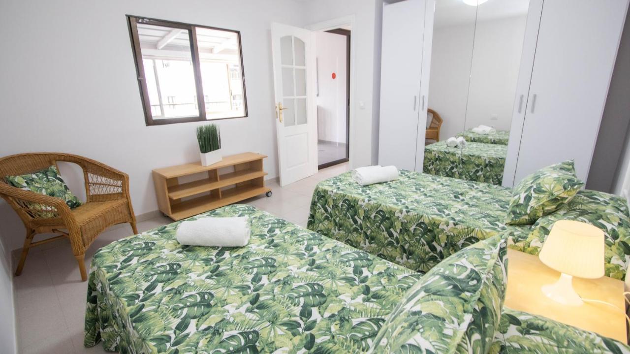 Apartamentos En El Centro De Los Cristianos Арона Экстерьер фото
